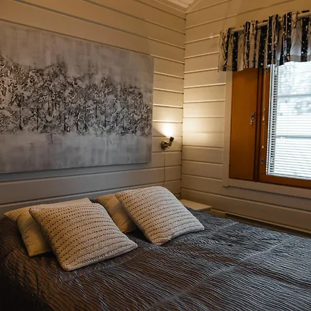 Chalet Moekkeloe Cabin *